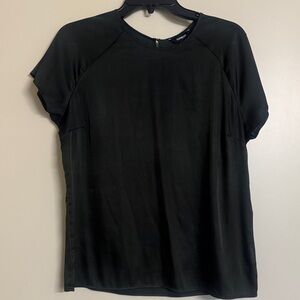 Express Elegant Dark Green Short Sleeve Gramercy Top Blouse M Silky Satin